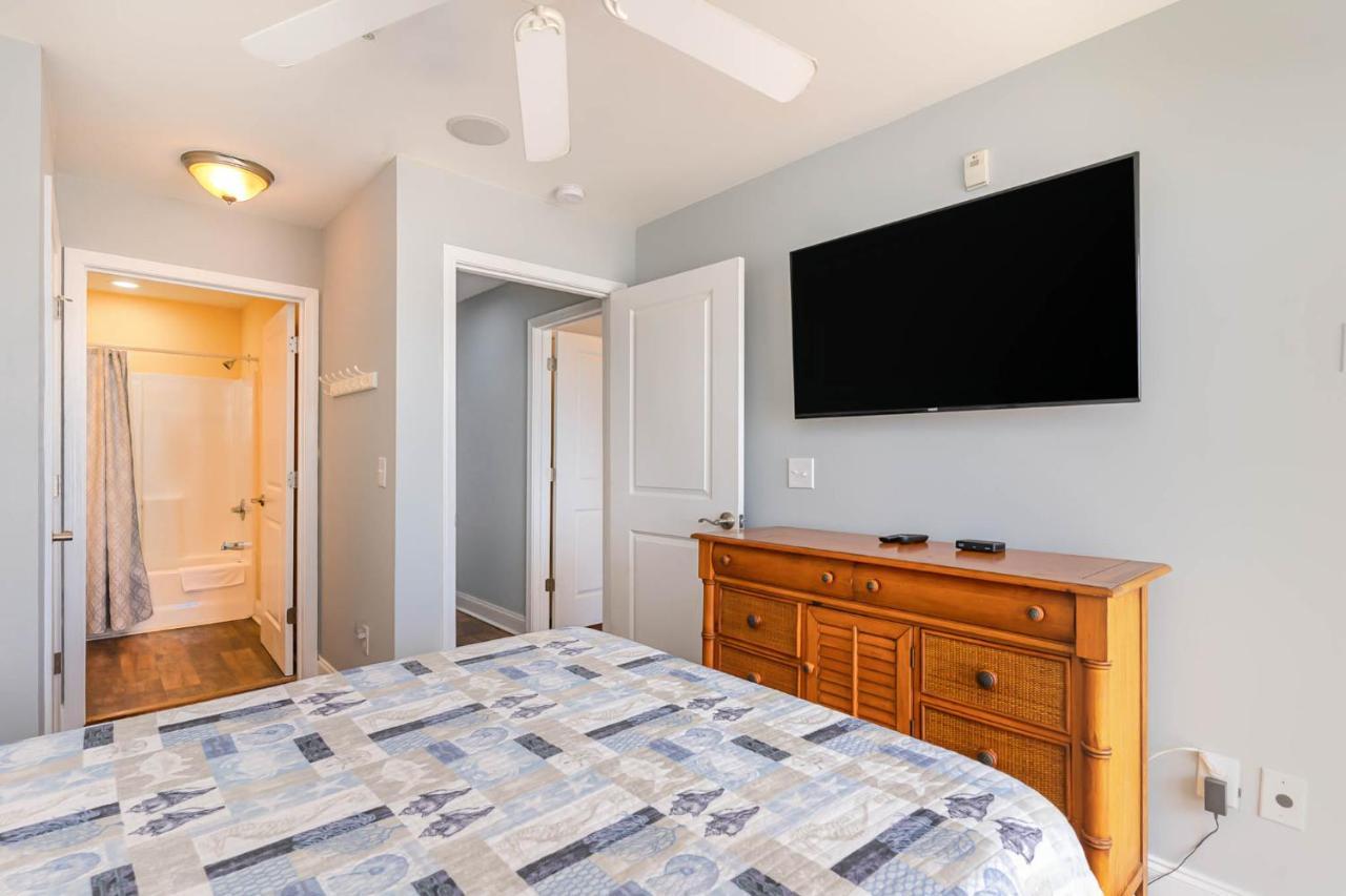 Spacious Penthouse Ocean Front 7 Bedroom Condo - Ambassador Villas Unit 401 미를 비치 외부 사진