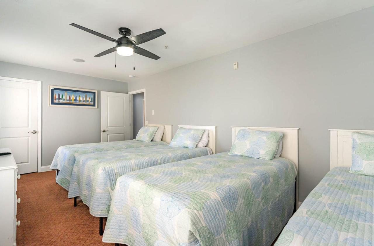 Spacious Penthouse Ocean Front 7 Bedroom Condo - Ambassador Villas Unit 401 미를 비치 외부 사진