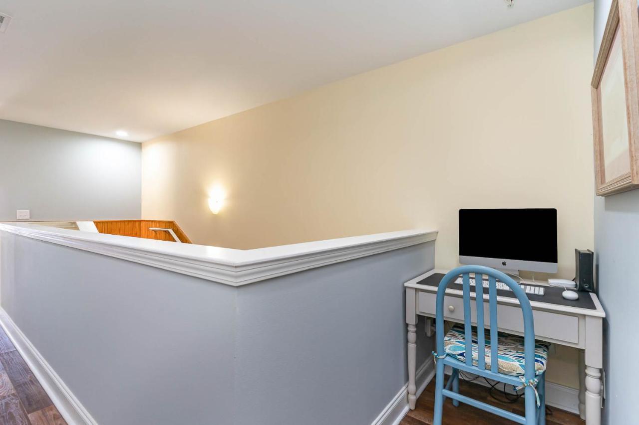 Spacious Penthouse Ocean Front 7 Bedroom Condo - Ambassador Villas Unit 401 미를 비치 외부 사진